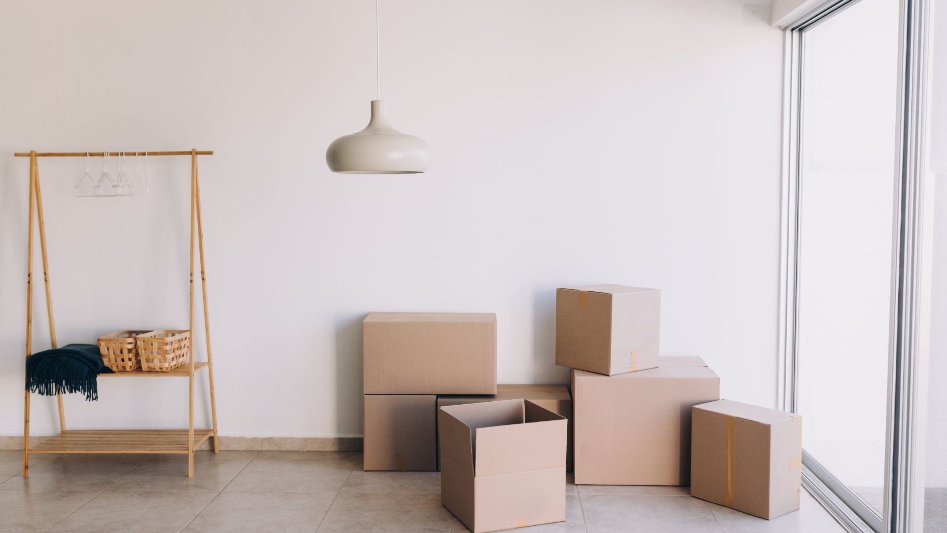 Euregional Entrümpelung – Aachen – Wohnungsauflösung – Betriebsauflösung – Umzüge – Transporte – Entsorgung Euregional Entrümpelung - Aachen - Wohnungsauflösung - Betriebsauflösung - Umzüge - Transporte - Entsorgung